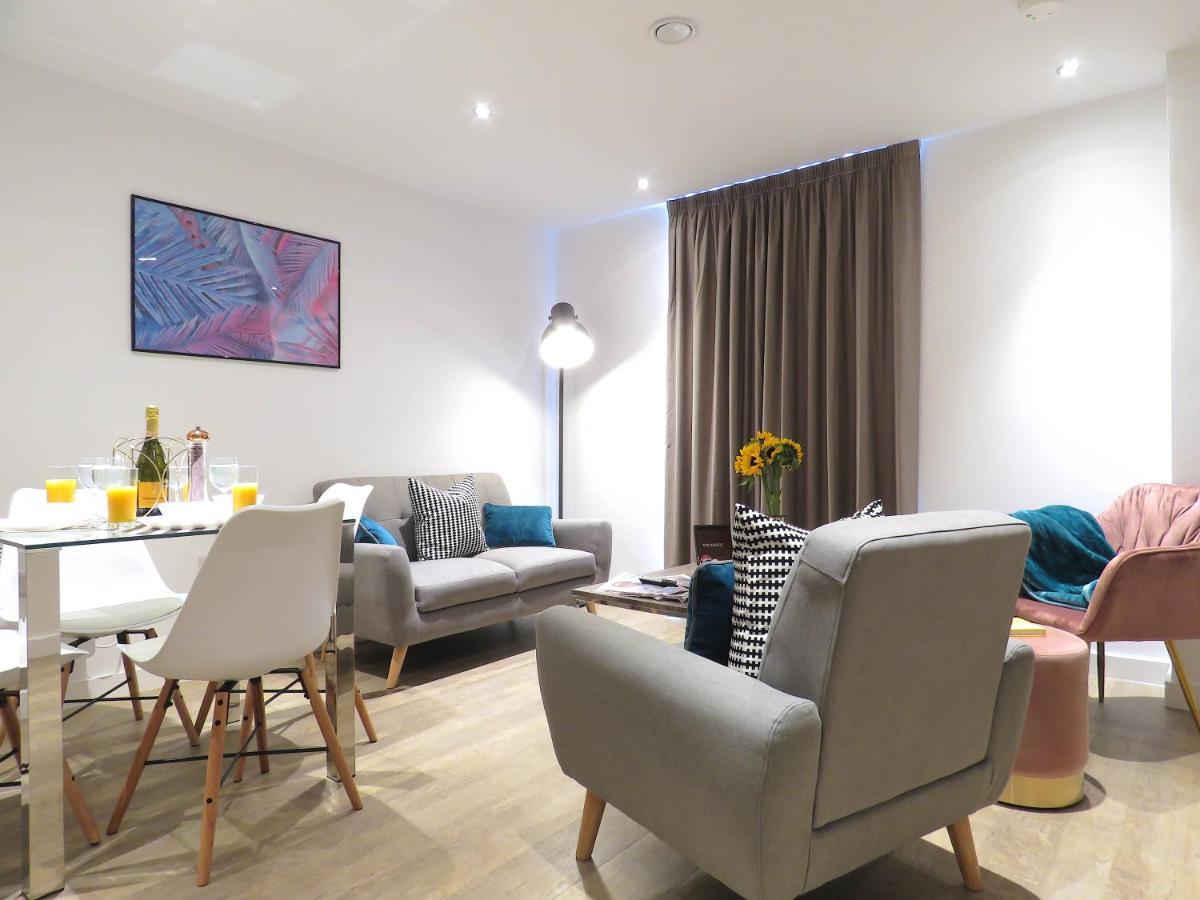 Tudors Esuites Birmingham Corporate Apartments Zewnętrze zdjęcie