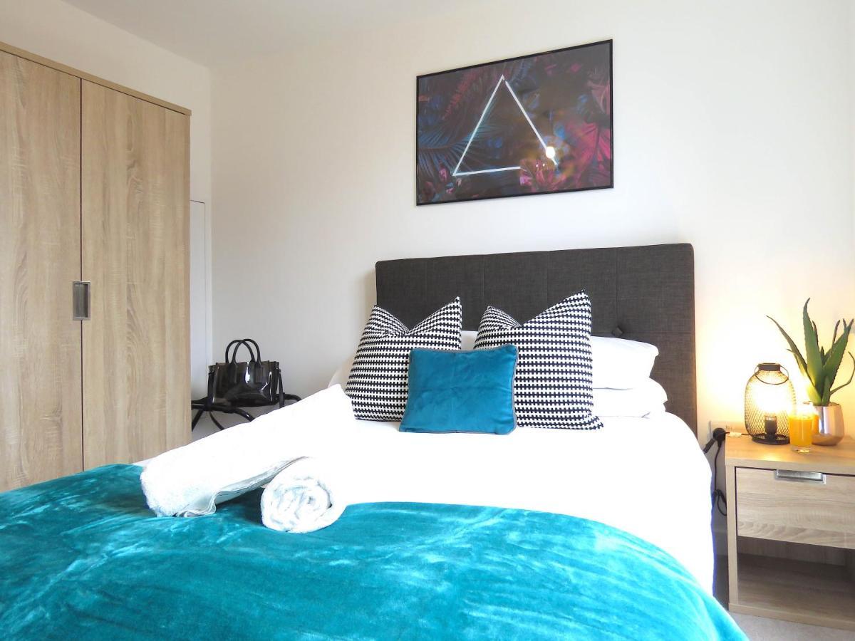 Tudors Esuites Birmingham Corporate Apartments Zewnętrze zdjęcie